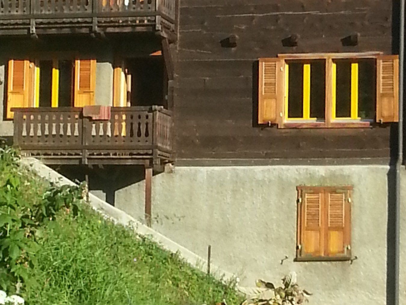 Finestre: Holz-Alu Balkonfenster – Usato da Schafisheim venduto da Tlaloc 1
