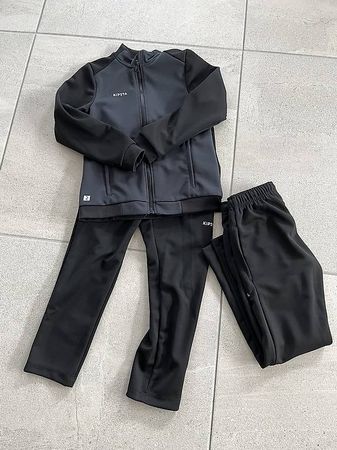 Trainingsanzug Sportkleider Sportset lang Gr. 123-130