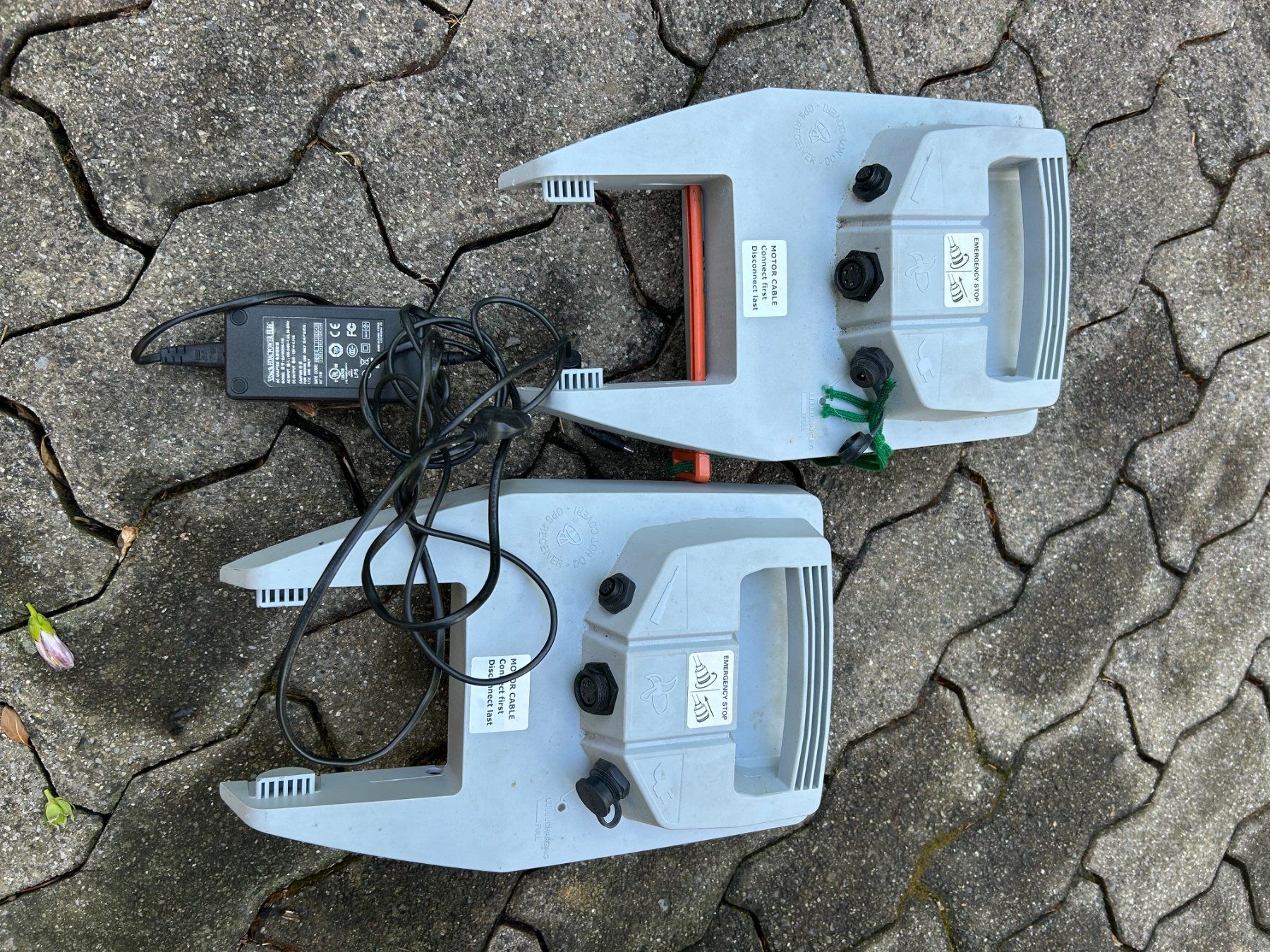 Torqeedo Moteurs: Elektro-Motor kleines Boot – D'occasion à Binningen par Kilini 2