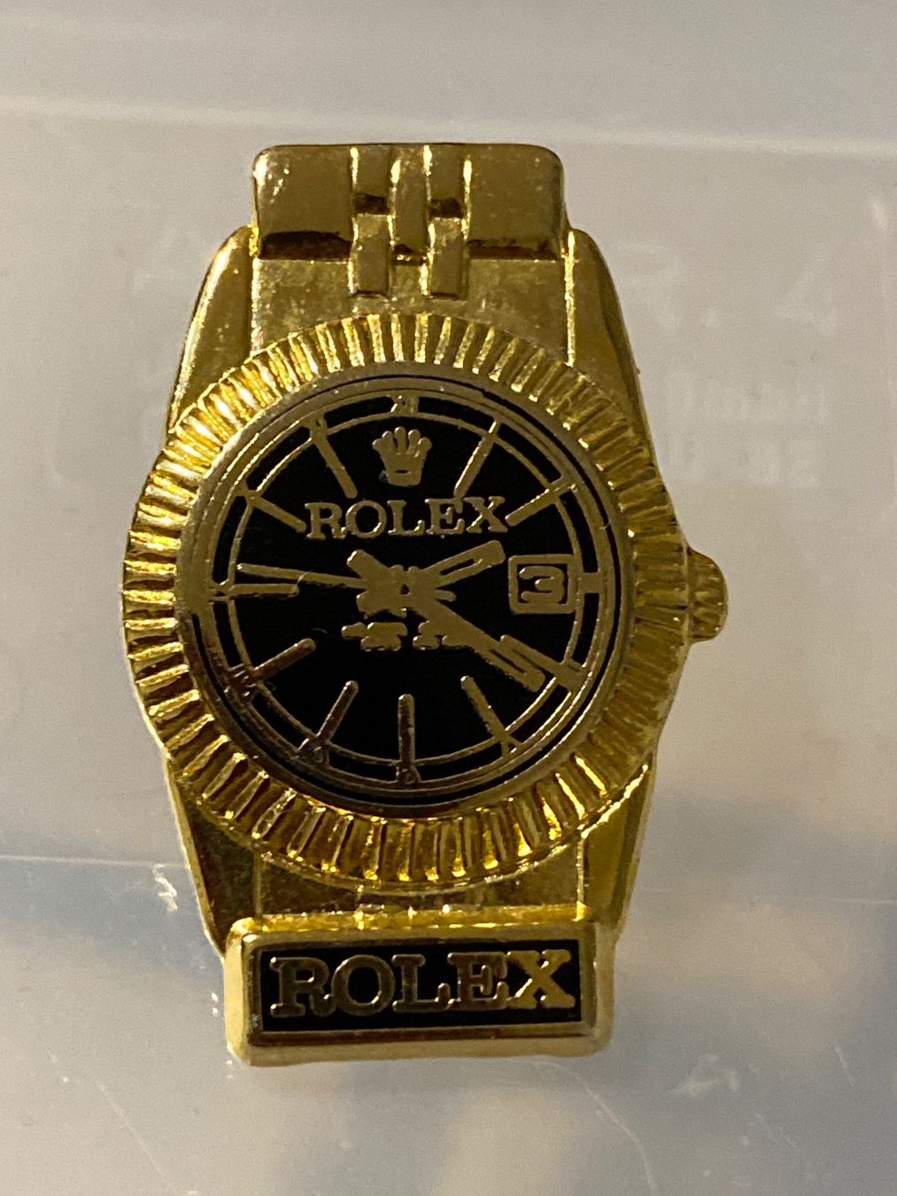 Placchette & Badge: Pins Rolex – Usato da Fribourg venduto da Ldan