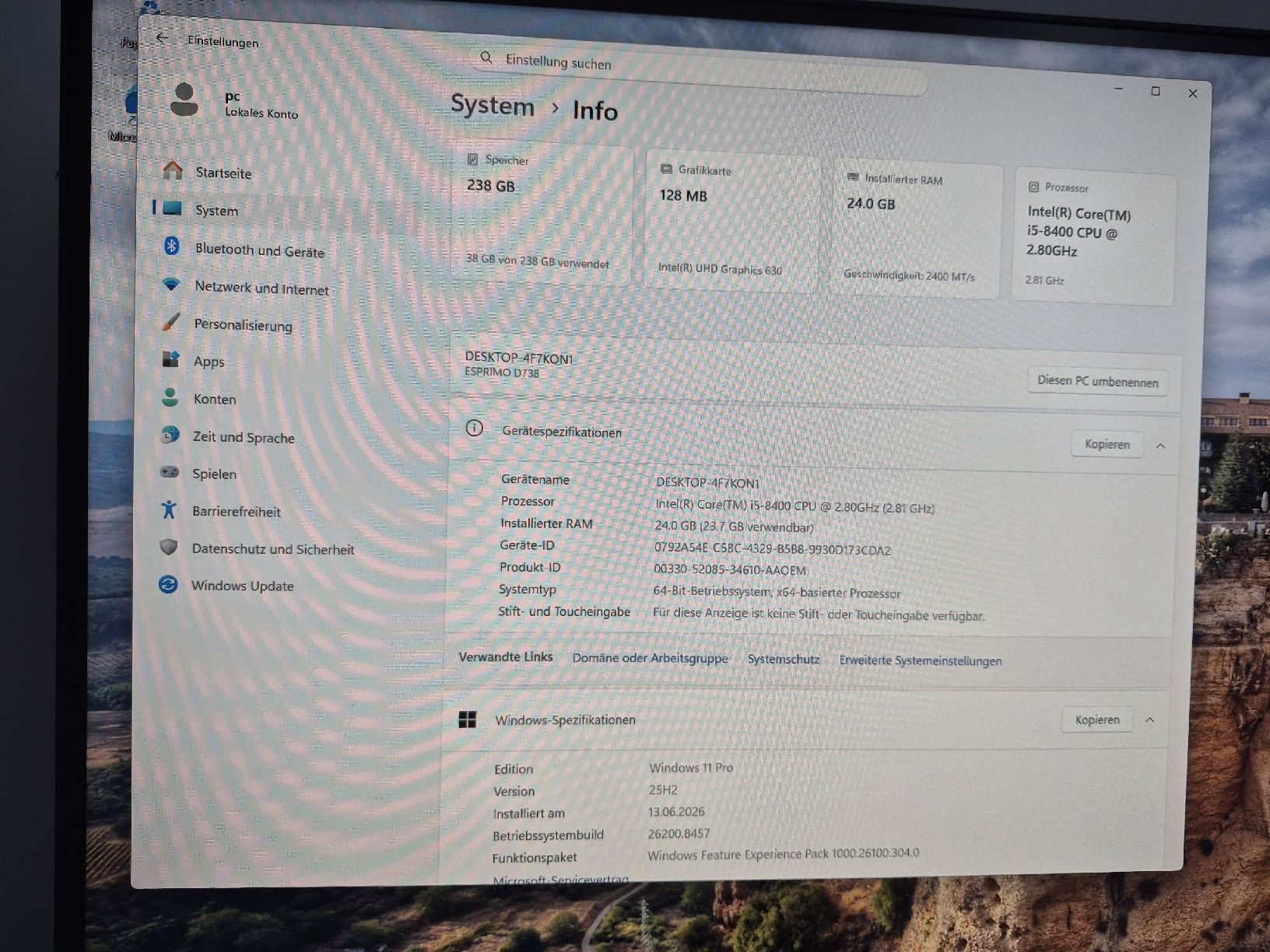 Fujitsu PC: PC Fujitsu Esprimo D738 – Usato da Winterthur venduto da Zizo2015