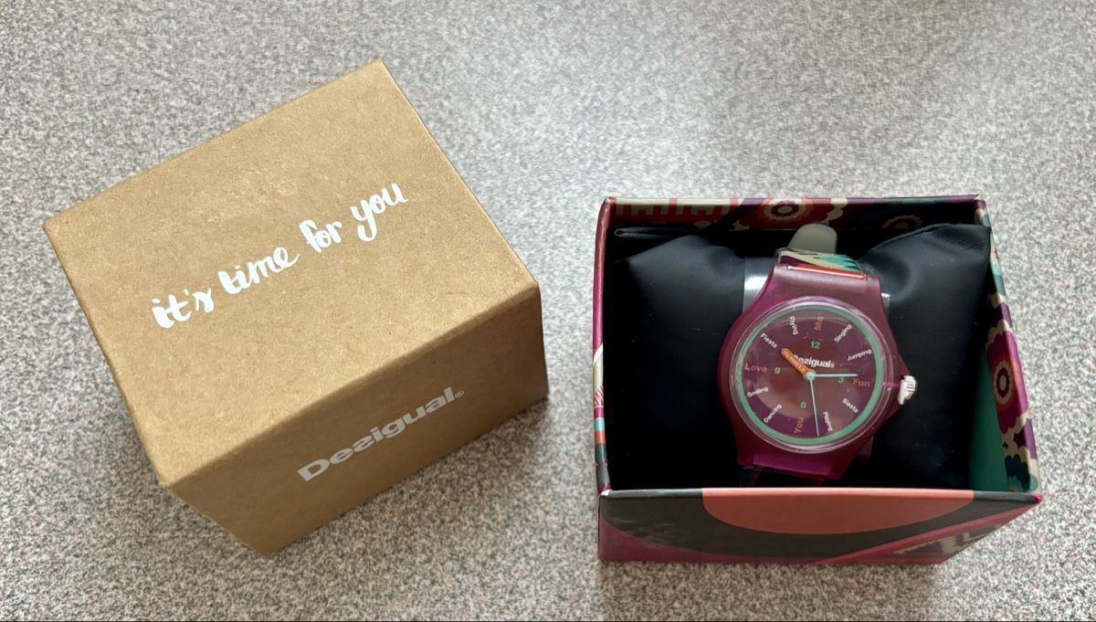 Desigual Orologi: Desigual-Uhr OVP – Nuovo e nell'imballaggio originale da Lufingen venduto da codabaz