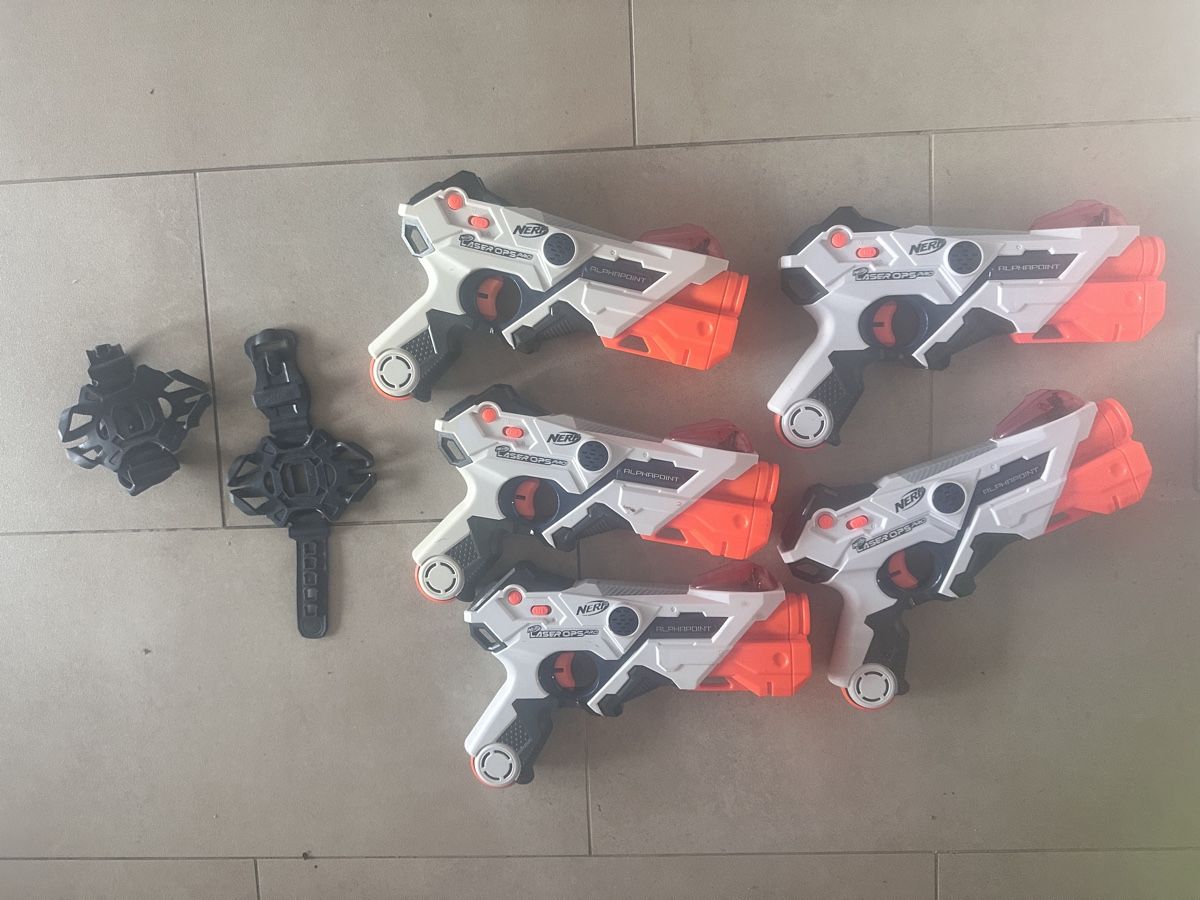 Nerf Giocattoli: 5 Nerf Laser Ops Pro Alphapoint Blaster Set gebraucht – Usato da Basel venduto da all_9hcj