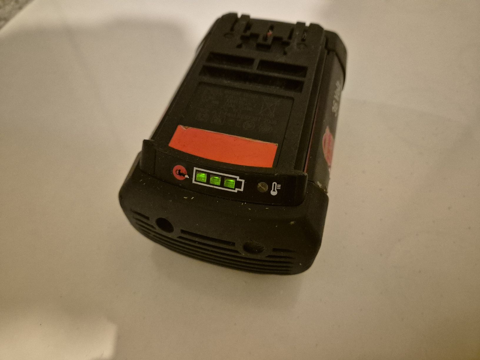 Bosch Accus: Bosch Professional GBA 36V 36 V Akku – D'occasion à Urtenen-Schönbühl par ste_fdc2