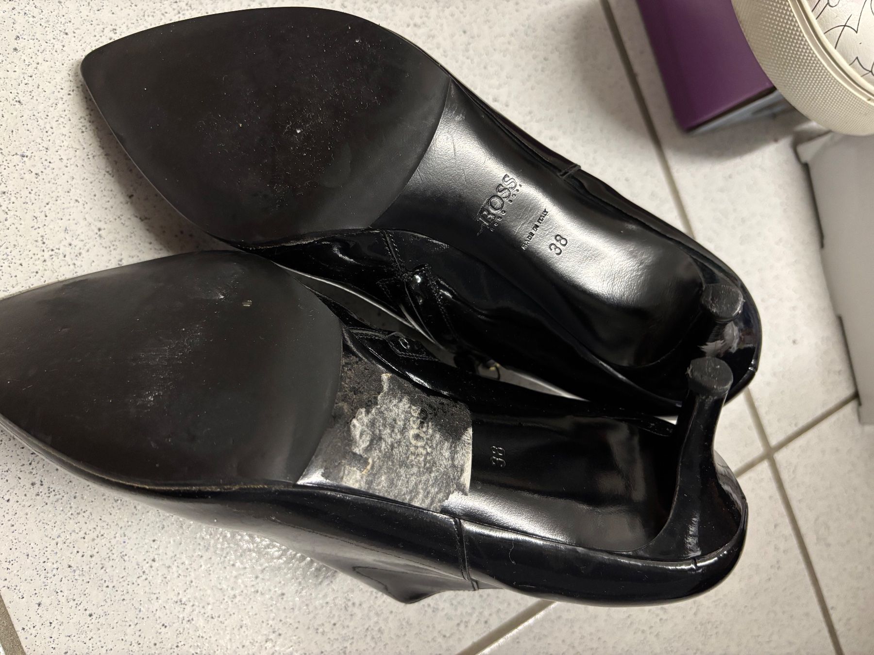 Scarpe da donna: Chaussure Hugo boss – Usato da Meyriez venduto da fminois 1