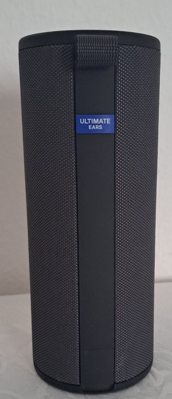 Ultimate Ears Lautsprecher: Boom3 ULTIMAT EARS mit USB Kabel – Gebraucht aus Biel/Bienne von Sasha4u 4