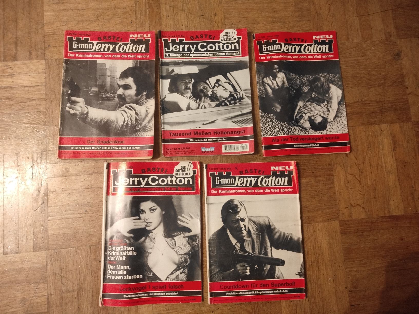 Revues & Magazines: Jerry Cotton Kriminalromane – D'occasion à Hägendorf par Yahuhu01 1