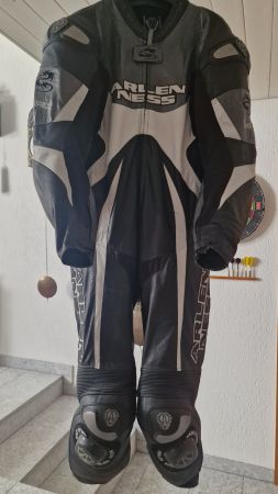 Motorrad Rennanzug, 1-teilig, Kangarooleder, nie auf R-Stre.
