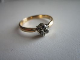 Antiker Fingerring mit Steinen  Gold 750