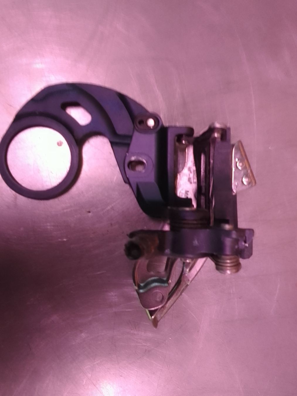 Shimano Ersatzteile: Shimano XTR Umwerfer FD-M970 – Gebraucht aus Ebmatingen von swiss.canadian 1