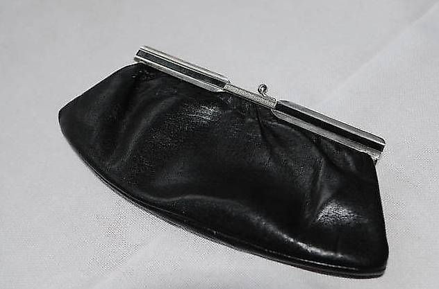 Sonstige Kleidung & Accessoires: Nastücher-Täschchen im Vintage Style – Gebraucht aus Basel von storchenricardo 2
