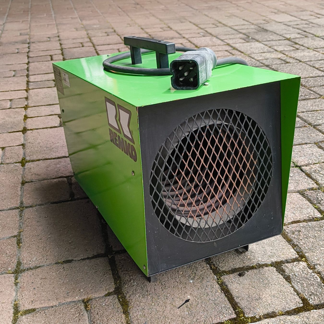 Radiatori: Elektro - Heizgerät Remko ELK 10 – Usato da Pratteln venduto da mattia51