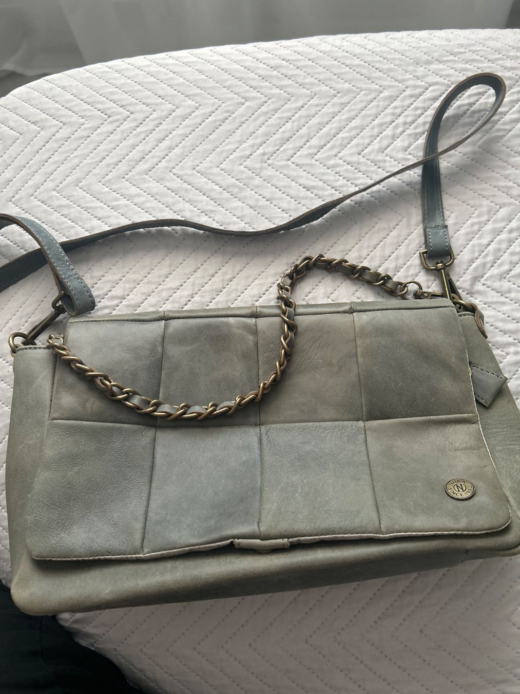 Sacs femmes: Nika leder tasche ganz neu – Neuf avec emballage d'origine à Lupfig par Womensecret