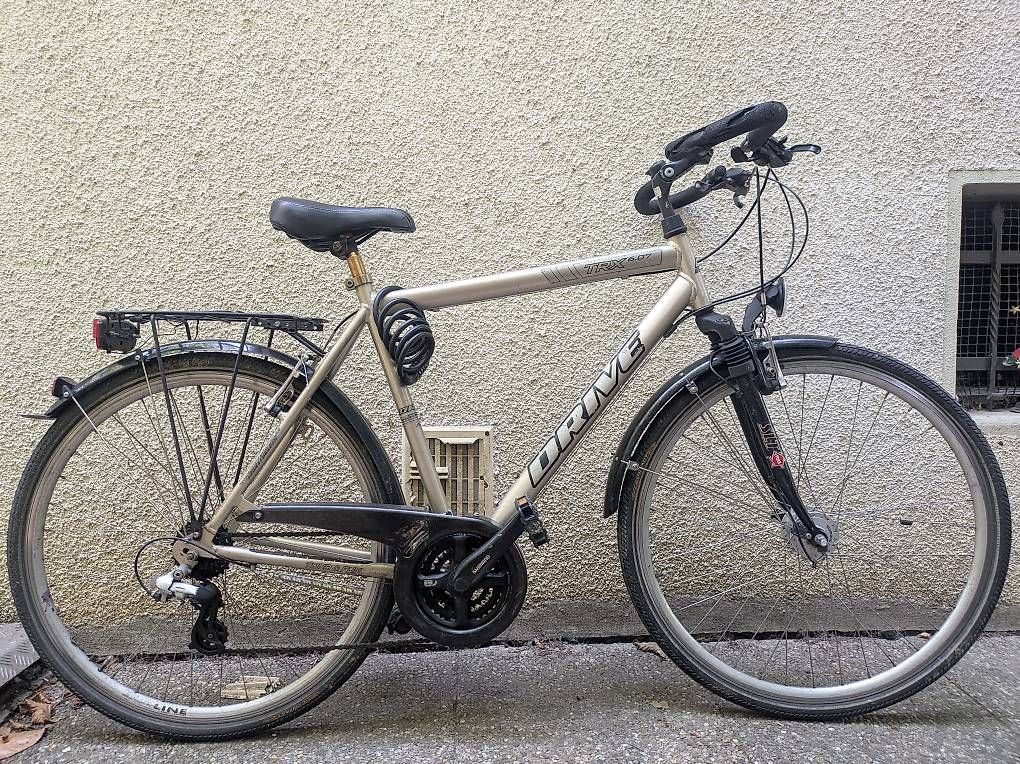 Vélos: Velo de Voayage – D'occasion à Genève par vel_r2wy