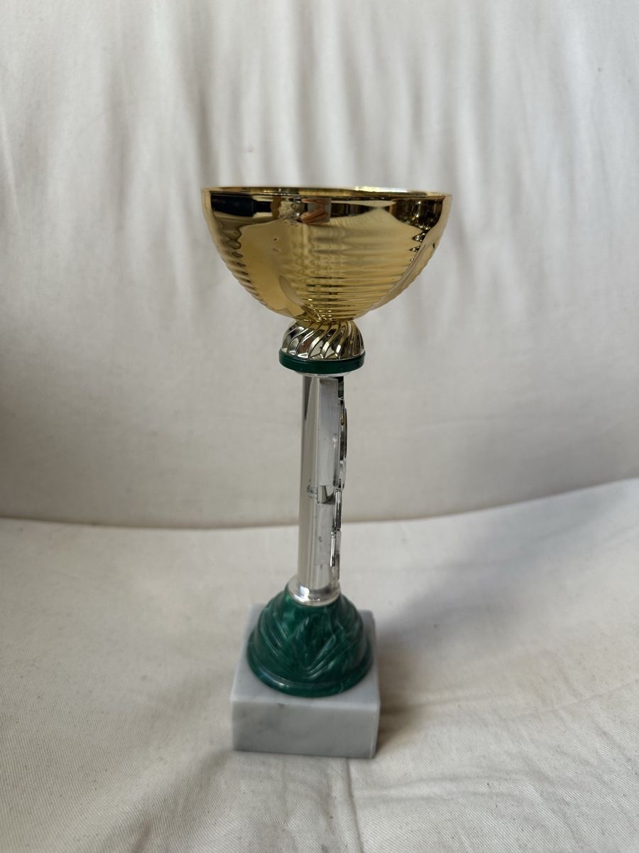 Sonstiges zum Sammeln & Seltenes: Goldener Pokal – Gebraucht aus Basel von ari_f26x 4