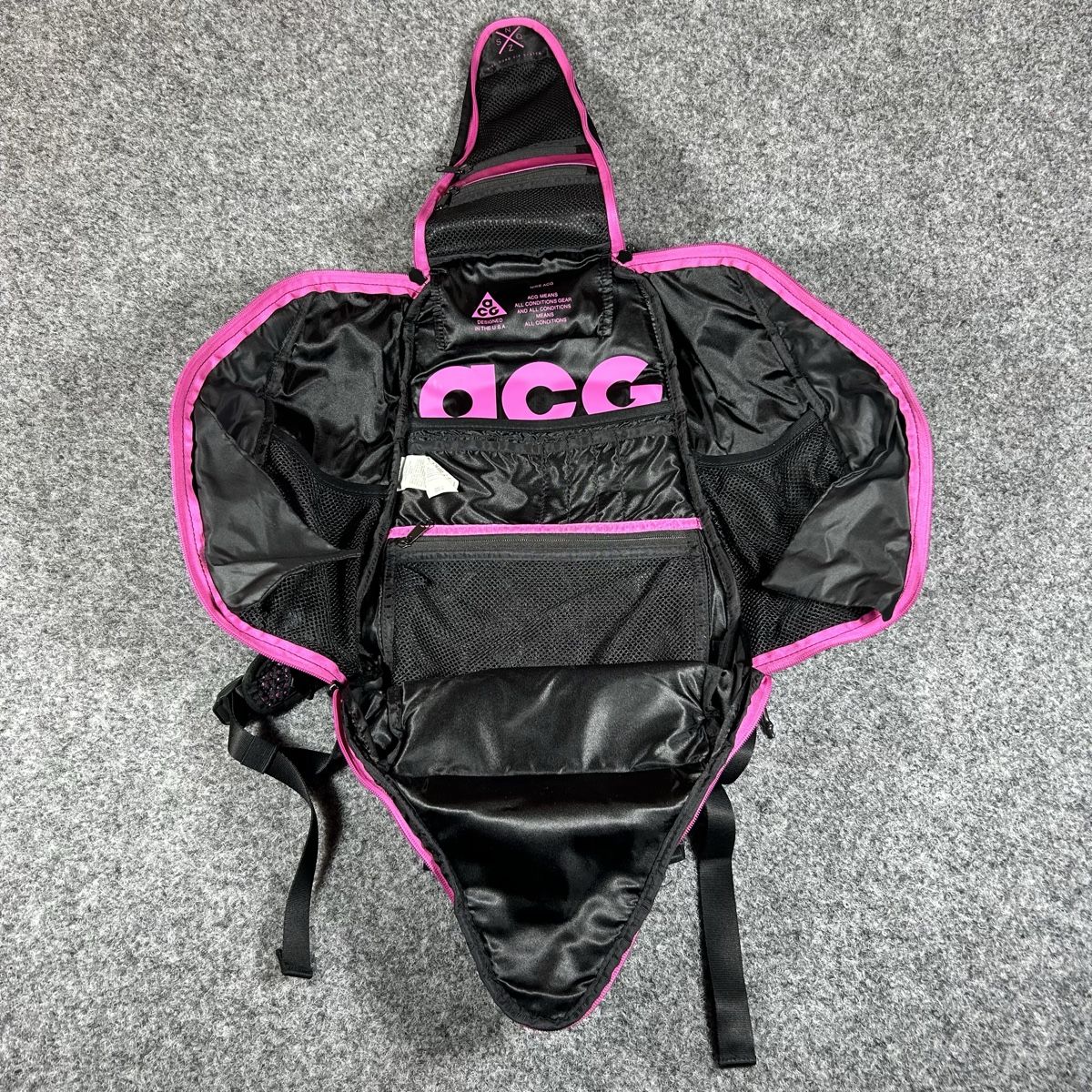 Nike Taschen: Nike ACG bag  – Neu (gemäss Beschreibung) aus La Sagne NE von Matlasape 2