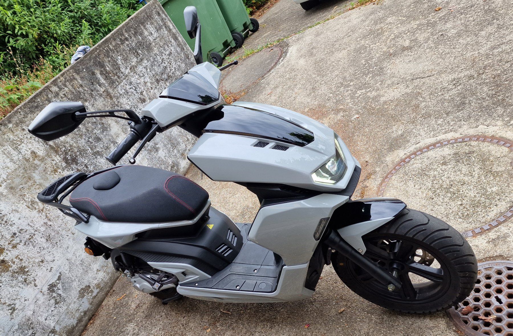 Elektromobile: E-Roller, UGBEST R3S, 2022 / bis 80 Km/h – Gebraucht aus Müllheim-Dorf von 207mo 2