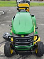 John Deere X320 Rasentraktor - Frühlings-Schnäppchen!