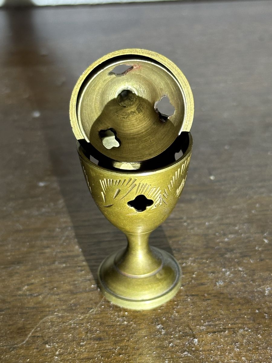 Tutte le decorazioni: Brûle encens – Usato da St-Maurice venduto da Gigione01 1