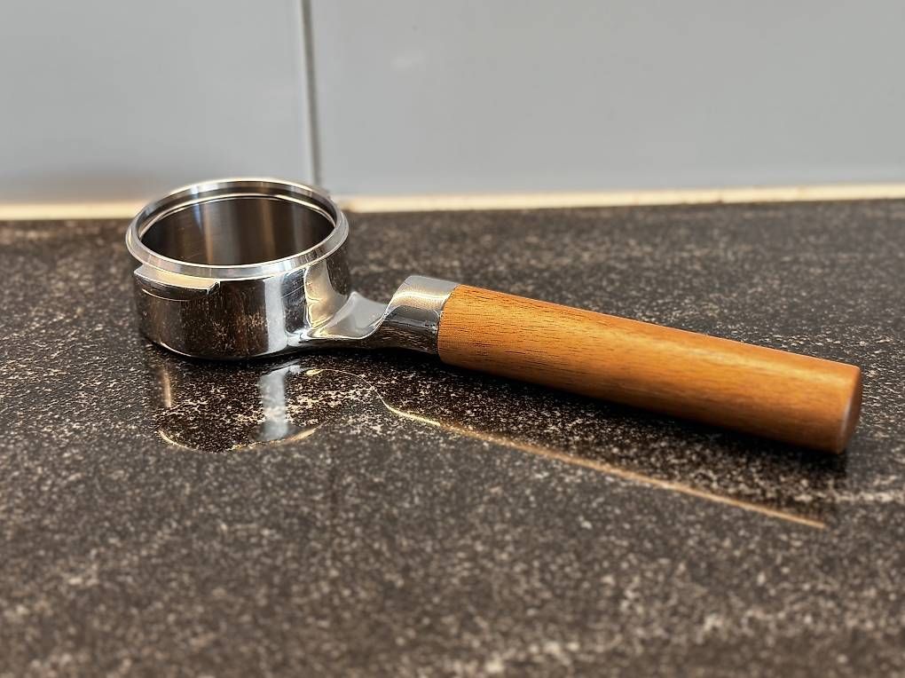Macchine per caffè & Macchine per espresso: Siebträger Bodenlos Walnuss 58mm – Nuovo (secondo la descrizione) da Oberburg venduto da dplayzz