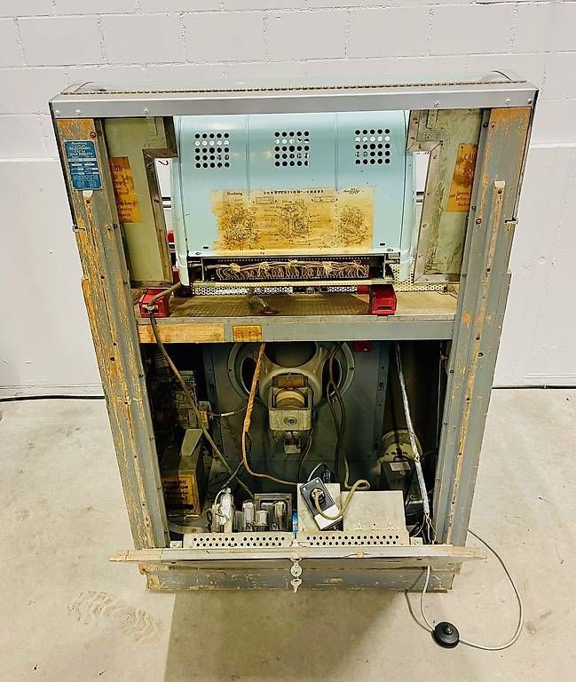 Seeburg Jukebox: Jukebox, Seeburg HF100G, Technik revidiert, Gehäuse original – Usato da Teufen AR venduto da Peter350 4