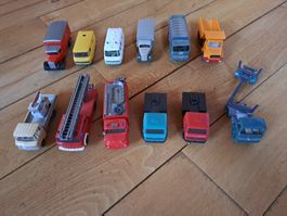Spielzeug Lastwagen Eisenbahn Konvolut guter Zustand