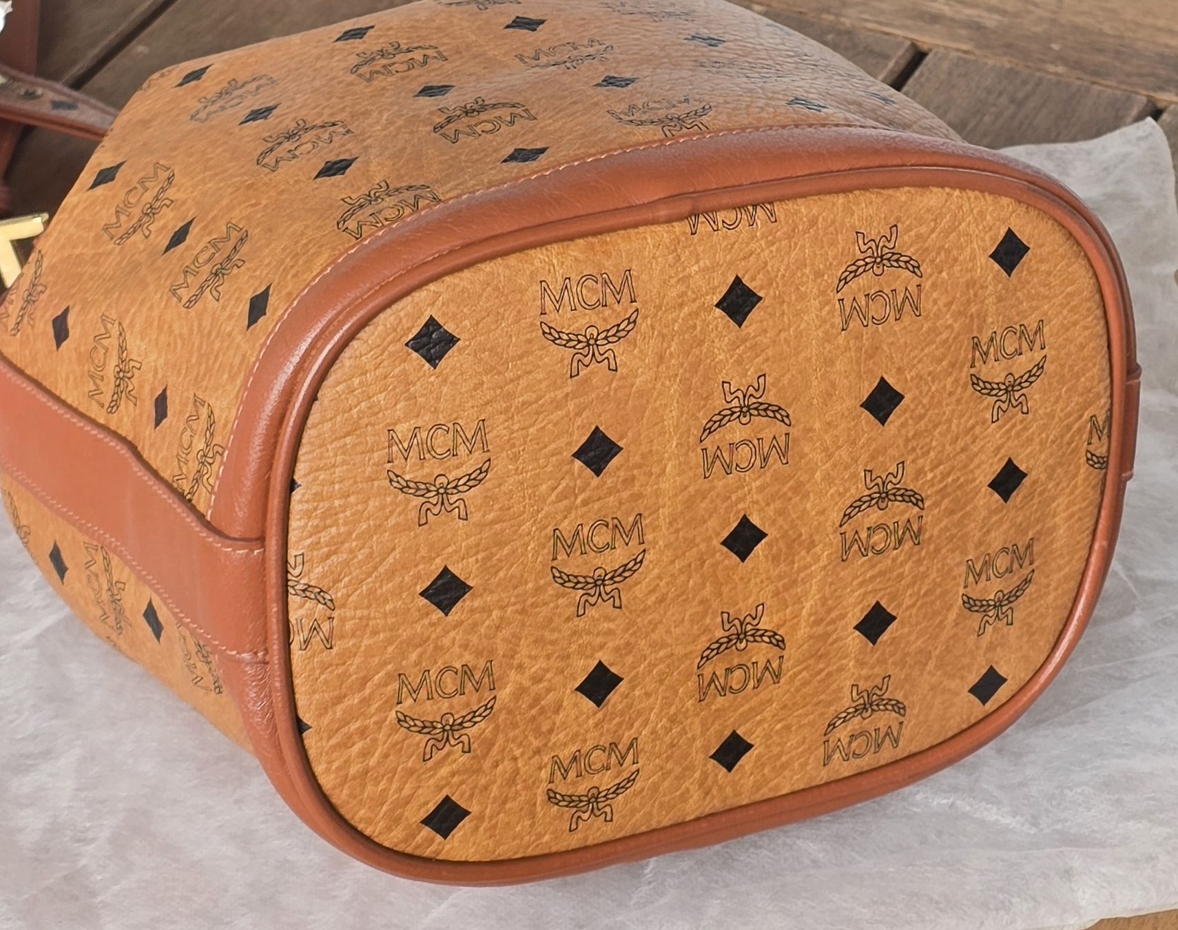 Mcm Borse da donna: MCM Beuteltasche Medium Cognac Canvas – Nuovo (secondo la descrizione) da Niederteufen venduto da Mira_72 2