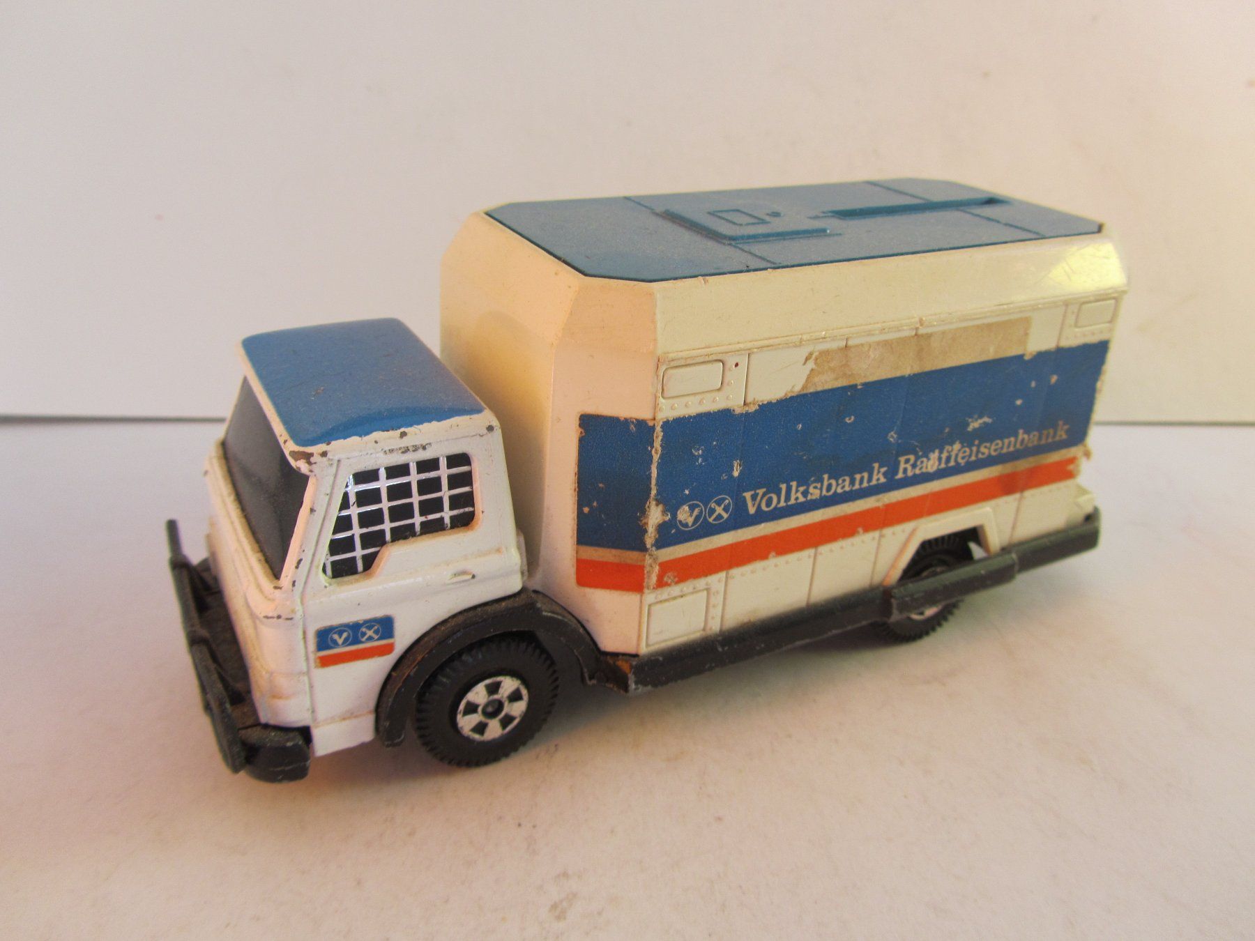 Matchbox Modellini d'auto: Security Truck, Matchbox Super Kings – Usato da Weiningen ZH venduto da dietsch57