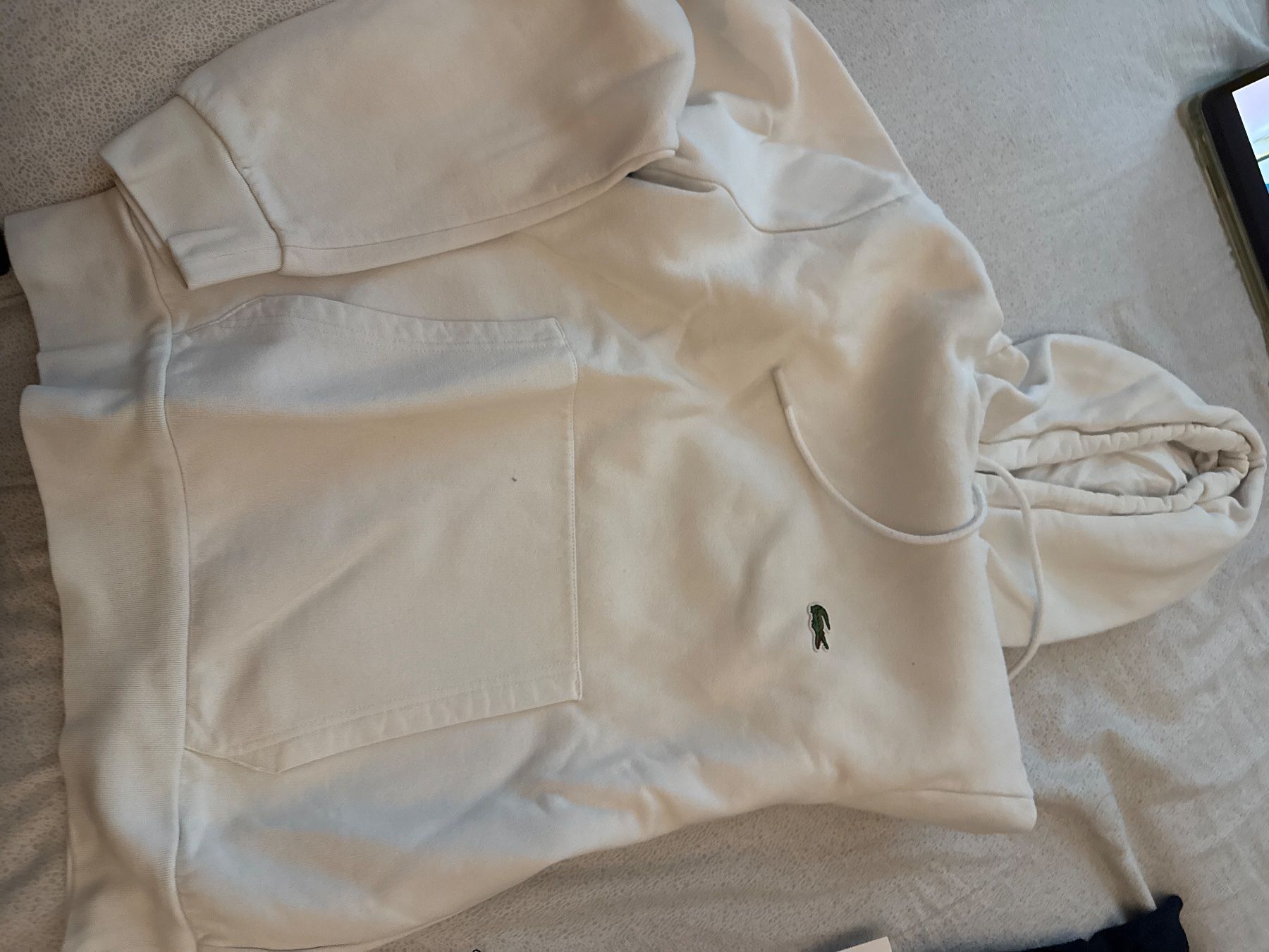 Lacoste Maglioni & Felpe: Lacoste Kapuzenpullover Gr. M weiss – Usato da Oberwil BL venduto da Zenga60 2