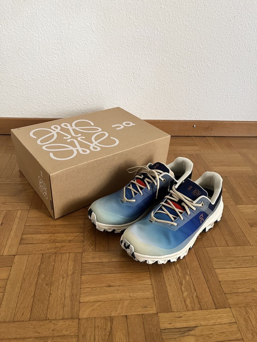 On Damenschuhe: On x Loewe Cloudventure Sneaker EU 38.5 – Blue Gradient – Neu (gemäss Beschreibung) aus Zürich von sht_xr2y 2
