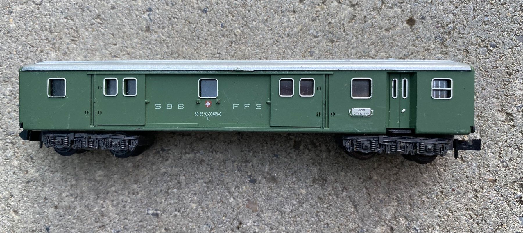 Trix Modellini di ferrovie: Postwagen SBB CFF MINITRIX – Nuovo (secondo la descrizione) da Rabius venduto da nel_5rvc