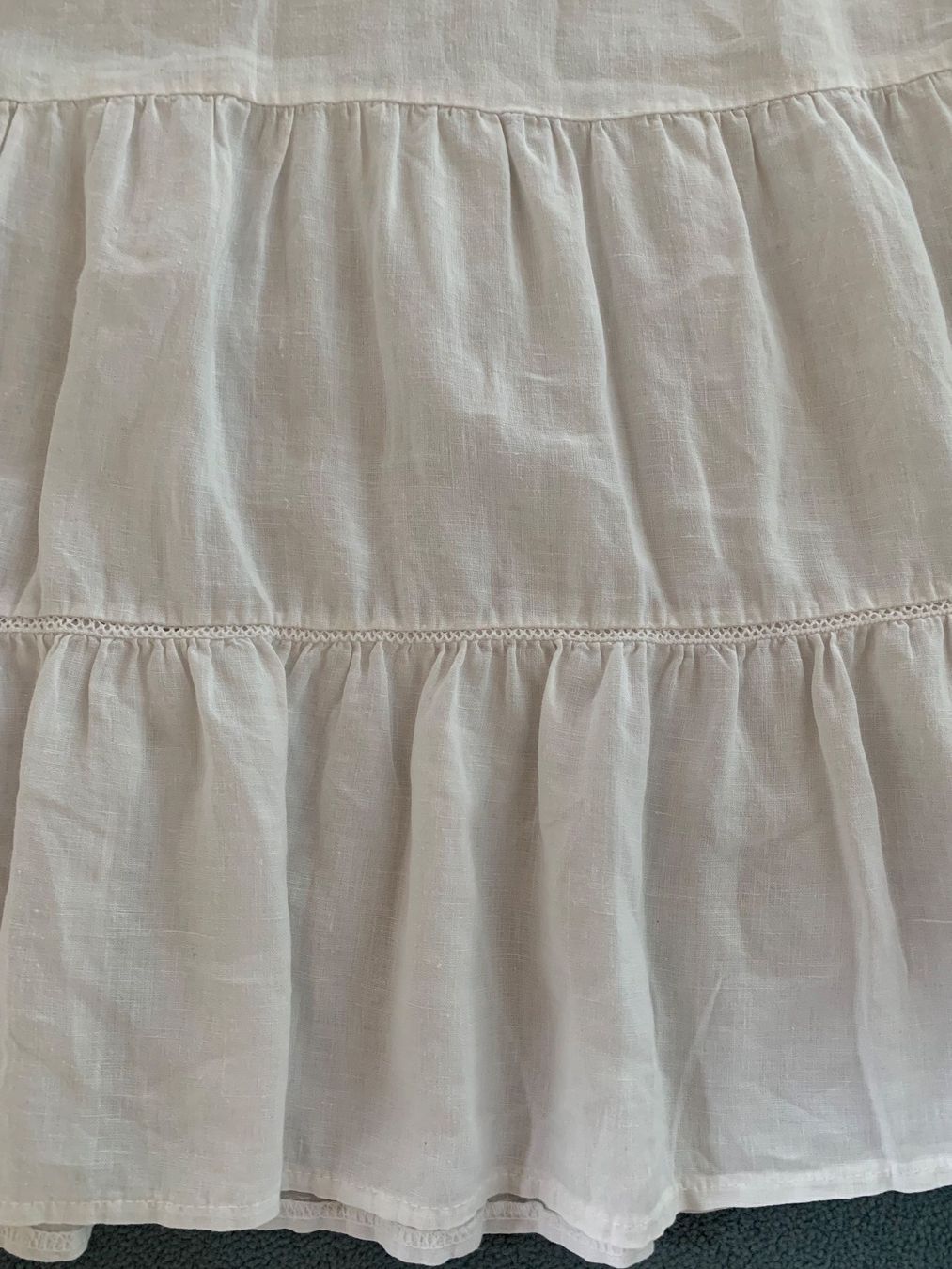 Vestiti: weites Tunika-Leinenkleid, weiss, Gr. 38 – Usato da Wiesendangen venduto da Babalegi 4