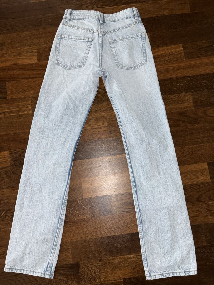 Bershka Jeans: Jeans Gr. 32 👖💯 – Neu (gemäss Beschreibung) aus Dübendorf von lus_9275 1