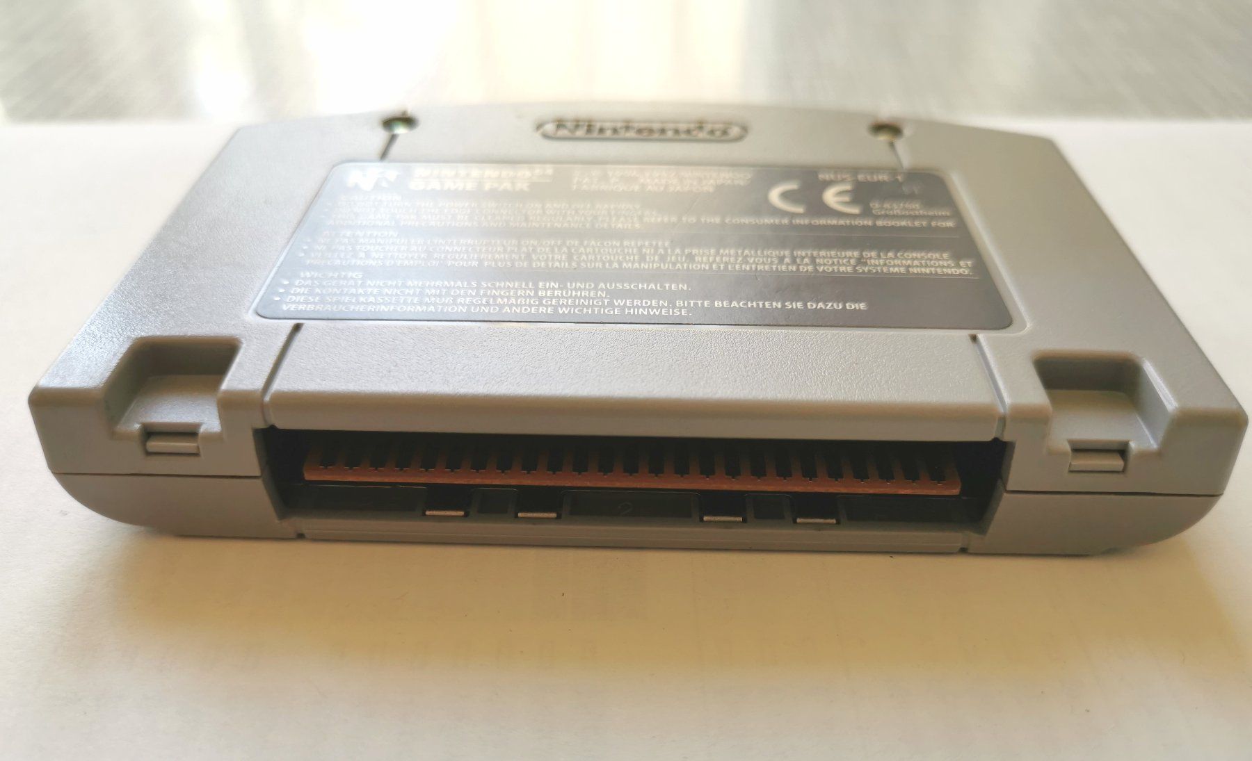 Nintendo Giochi: Golden Eye 007 - Nintendo 64 – Usato da Basel venduto da Scarrabus 2