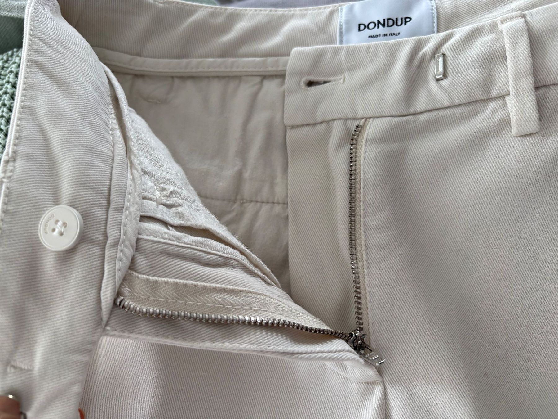 Dondup Pantaloni: Dondup Hose beige, Gr. 25 – Usato da Kilchberg venduto da boudoir076 4