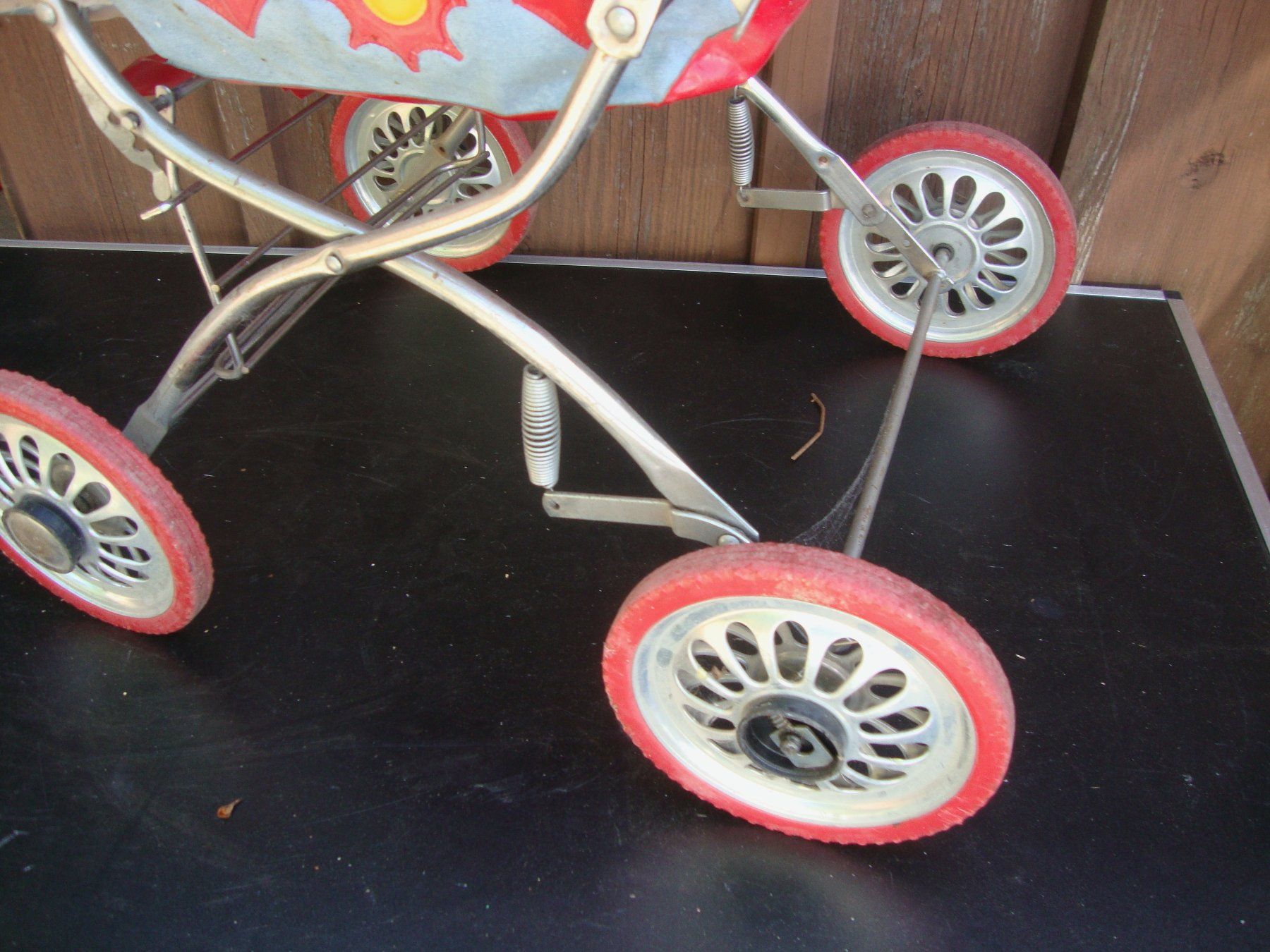Puppenwagen: Puppen-Kinderwagen – Gebraucht aus Winterthur von halle07 3