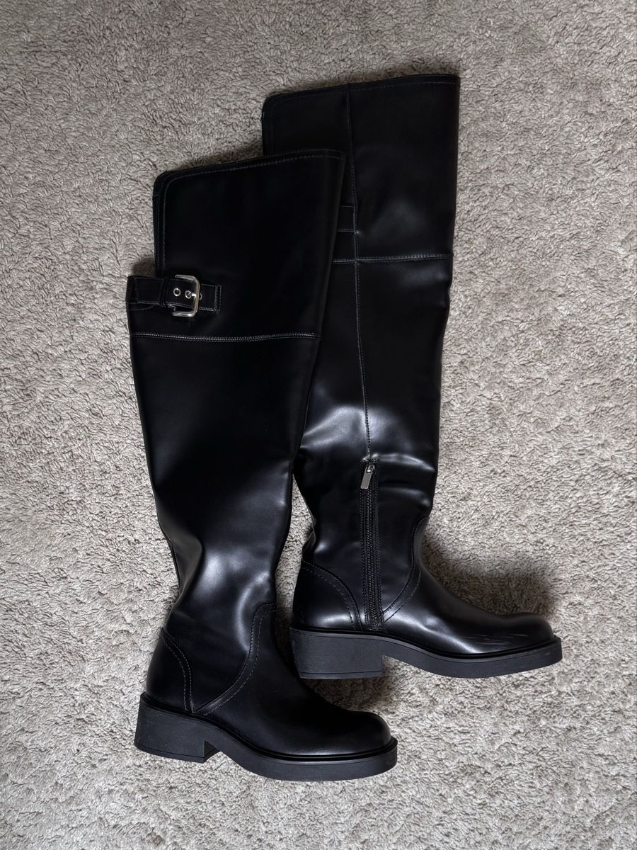 Pull&Bear Damenschuhe: Pull&Bear High Knee Boots – Gebraucht aus Sissach von jameliagr