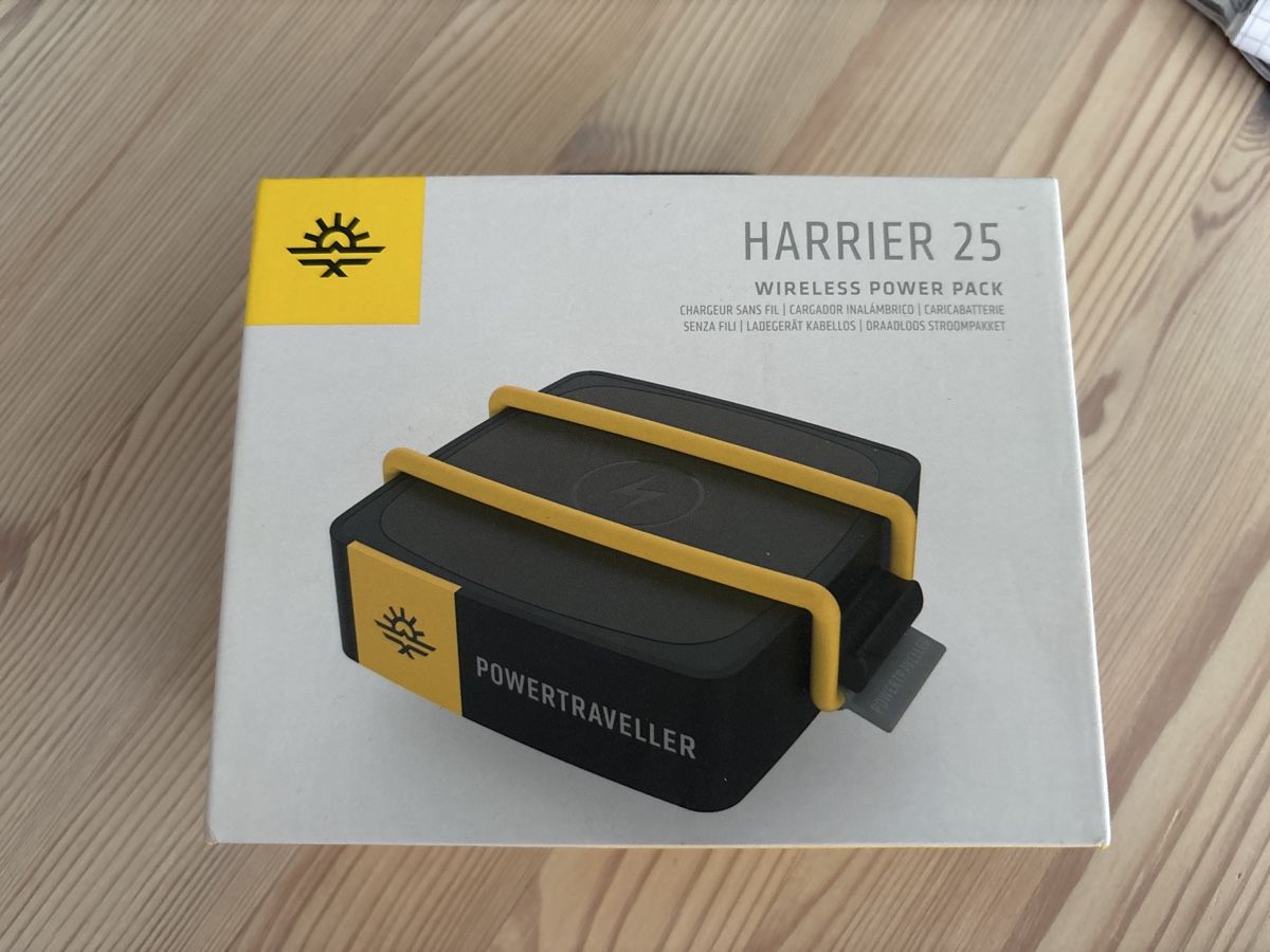 Caricabatterie: Harrier 25 Powertraveller Ladegerät – Nuovo (secondo la descrizione) da Steffisburg venduto da nikita009