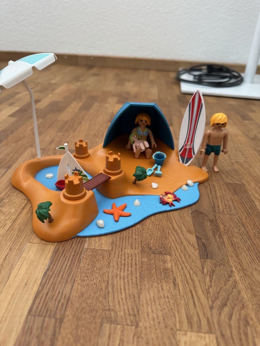 Playmobil Jouets: Playmobil Strandhaus mit Strand – D'occasion à Neudorf par bes_ccy2 2