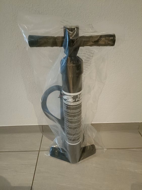 F2 STAND UP PADDLE PUMPE/ NEU!!! Kaufen auf Ricardo