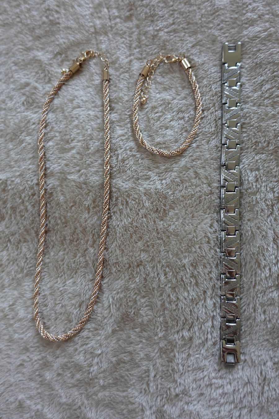 Sonstiger Schmuck: 1 neues 3-er Set Modeschmuck – Neu (gemäss Beschreibung) aus rorschach von bab_2yt6