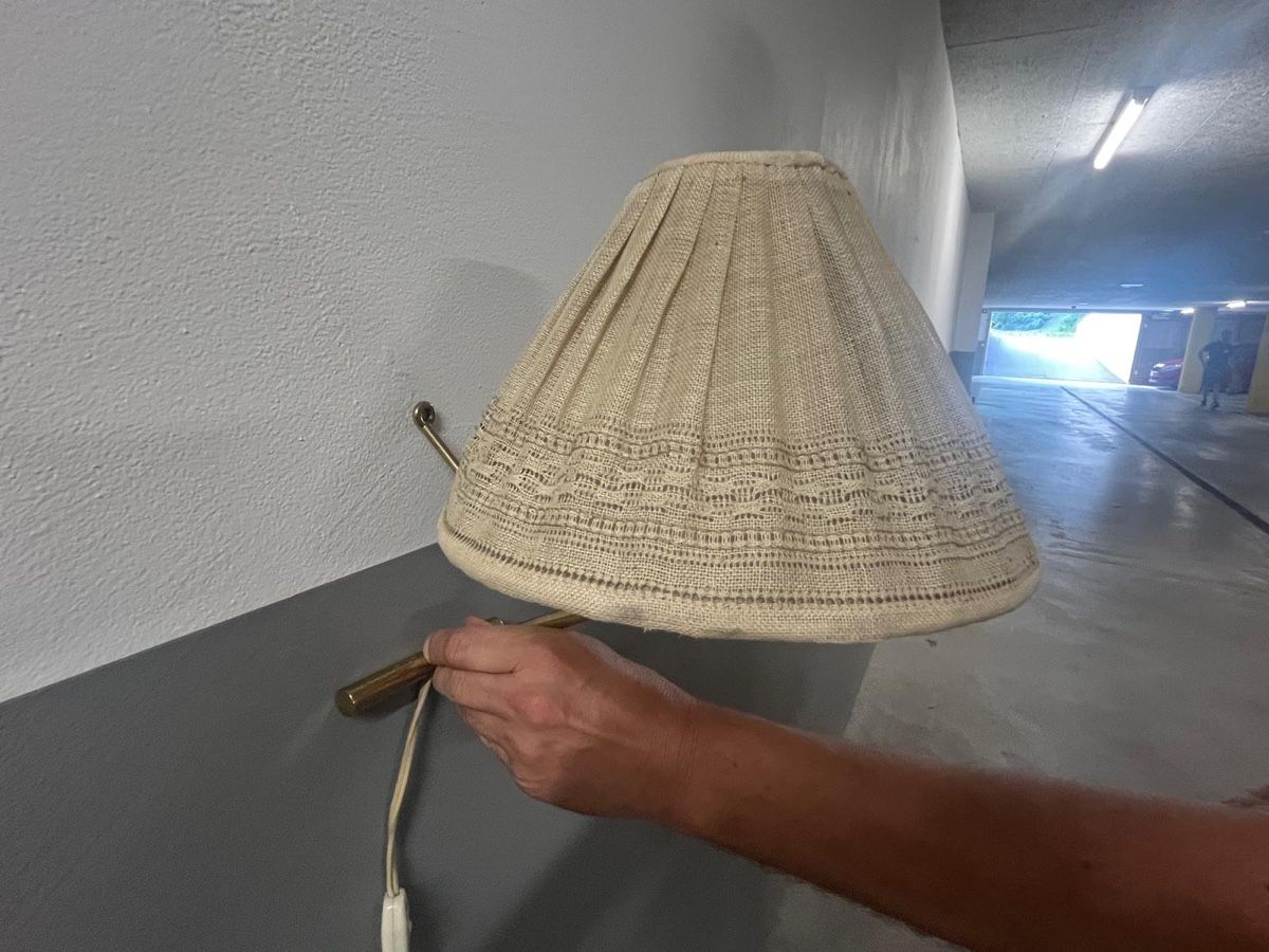 Lampen: Tisch- oder Wandleuchte – Gebraucht aus Haldenstein von amisoc69 4