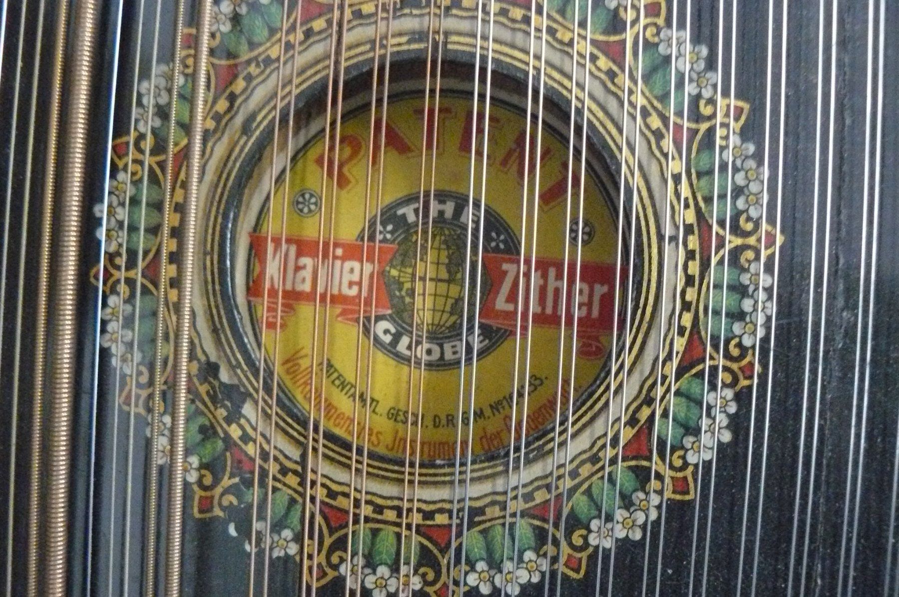 Strumenti musicali: Klavier-Zither "The Globe",  wunderschönes Instrument – Usato da Movelier venduto da Wudeli 1