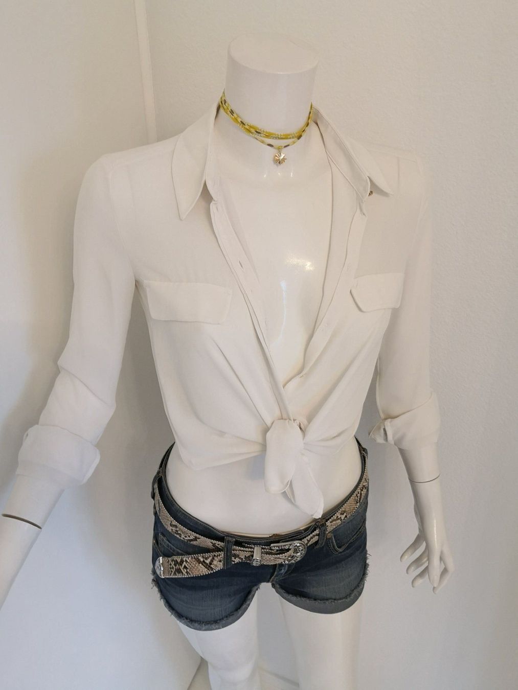 Mango Camicette: 🤩MANGO BLUSE ECRU NEU & D&G P. – Nuovo (secondo la descrizione) da Olten venduto da Naja-Twins-Twins 7