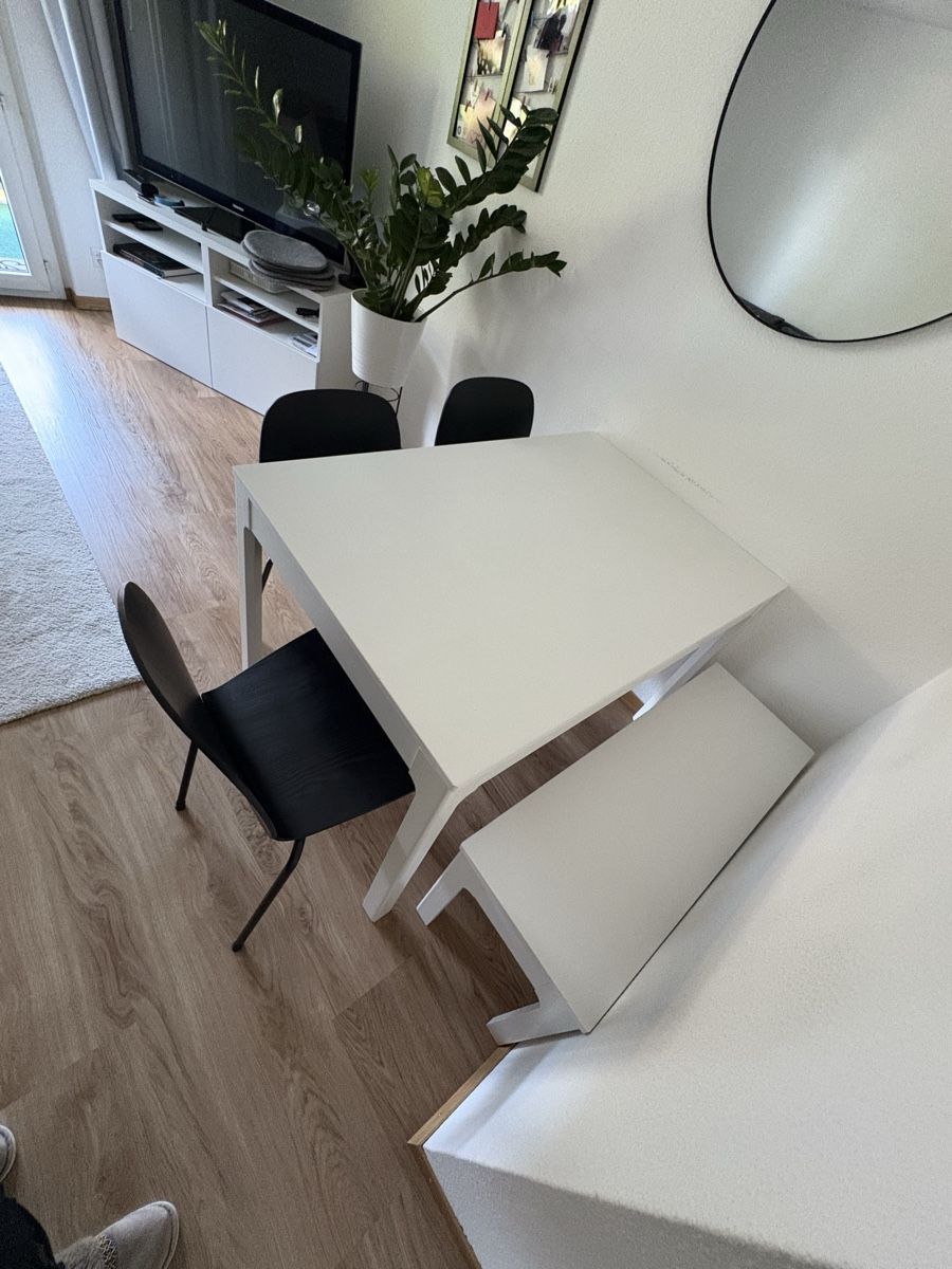 Ikea Tavoli: Table à manger extensible 120/140 × 80 cm + banc assorti – Usato da Biel/Bienne venduto da crm_2l6n 1