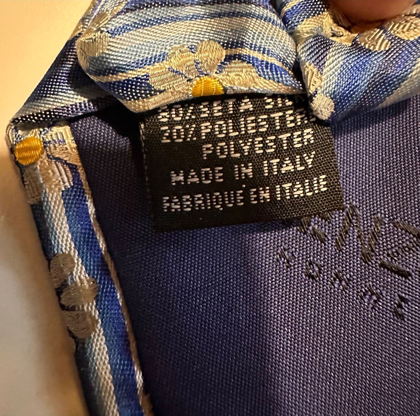 Kenzo Cravatte: Cravate à fleurs Kenzo homme – Nuovo (secondo la descrizione) da Bouveret venduto da seb_rjx8 2