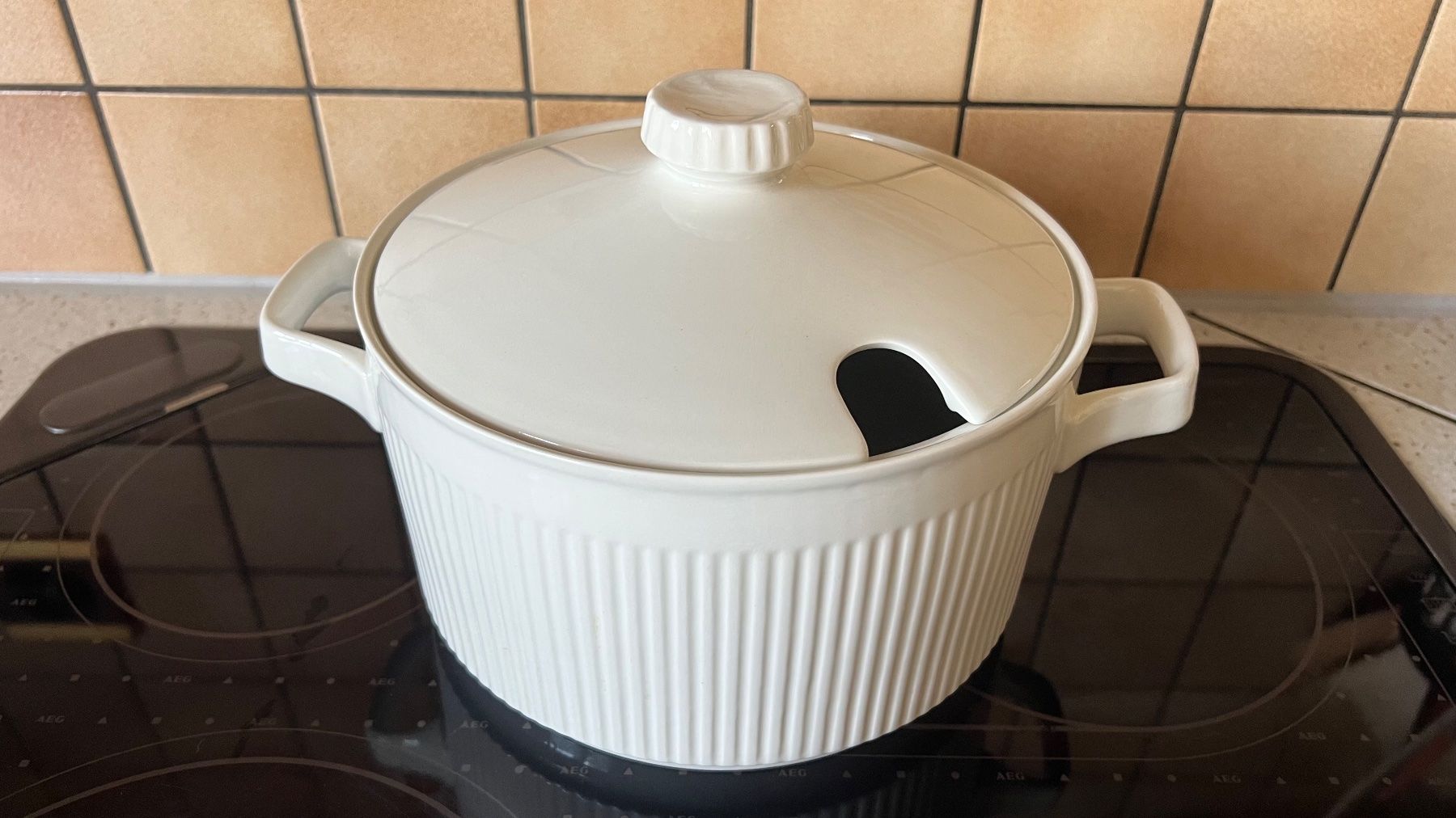 Johnson Brothers Geschirrsets: Johnson Brothers Suppenteller & Schüssel – Gebraucht aus Schübelbach von Dolly990_2 5