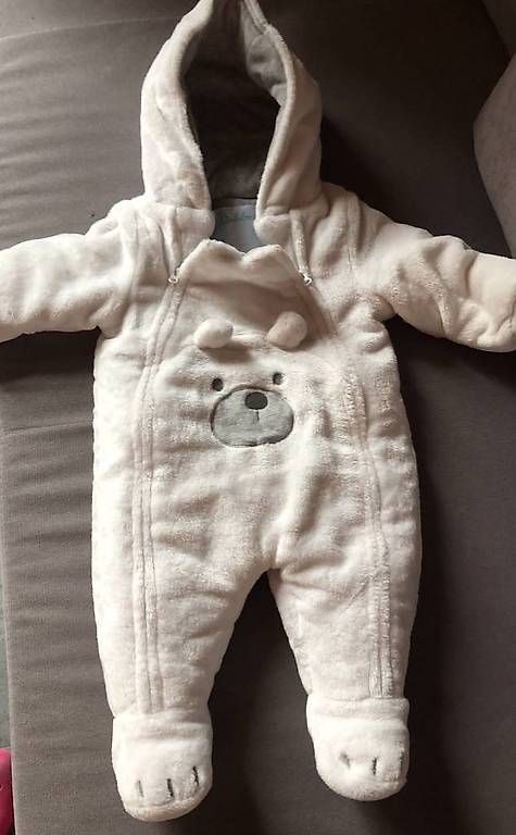 Lotti & Set di vestiti: Ensemble d'hiver taille 6 mois – Usato da Renan BE venduto da atila08 1