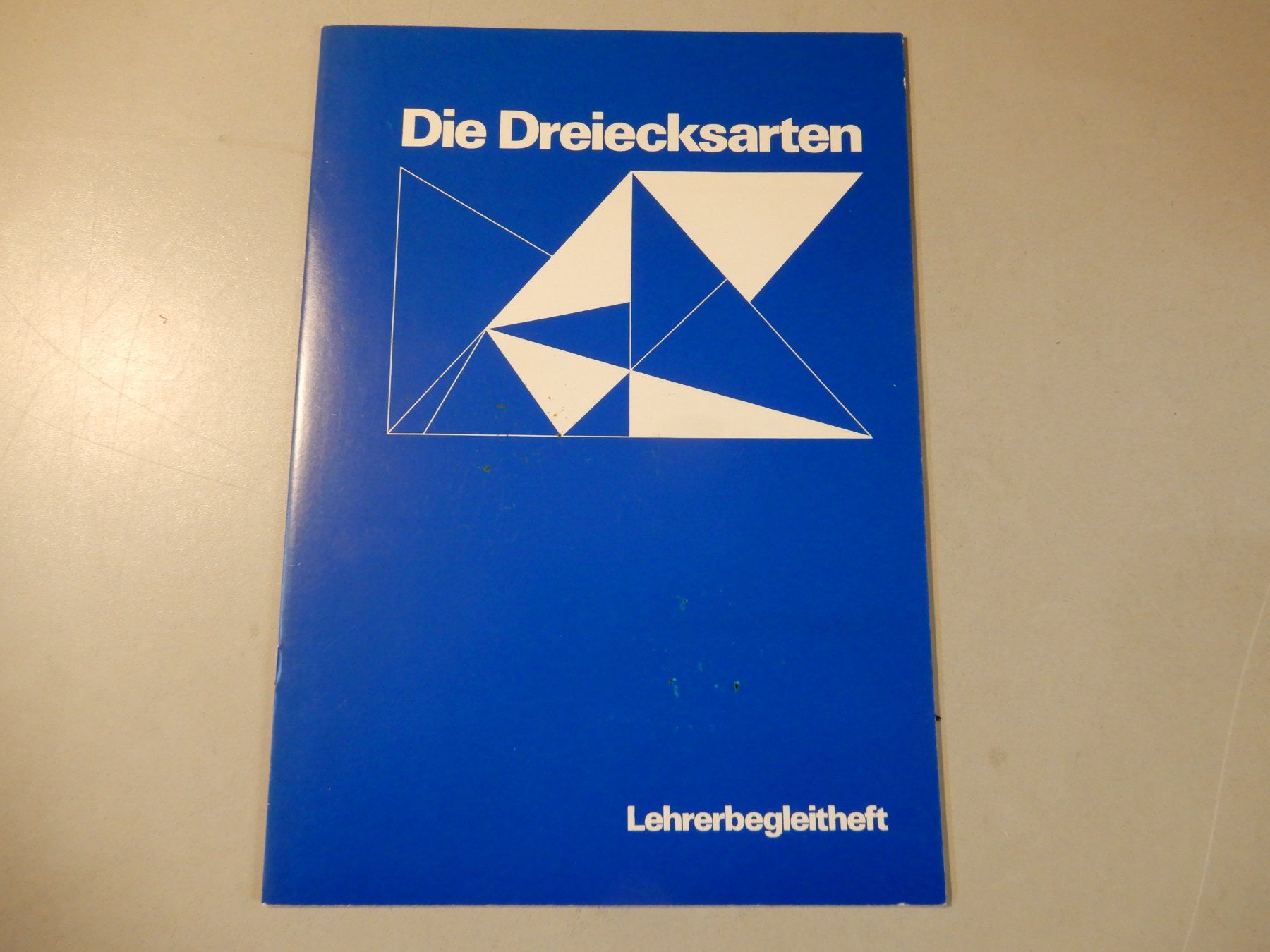 Libri: Die Dreieckskarten, Lehrerbegleitheft, 1988, Top Zustand! – Usato da Erstfeld venduto da Mario_boe0