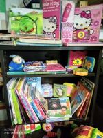 Kinderbücher und Spielzeuge - Tolles Set auf Spanisch